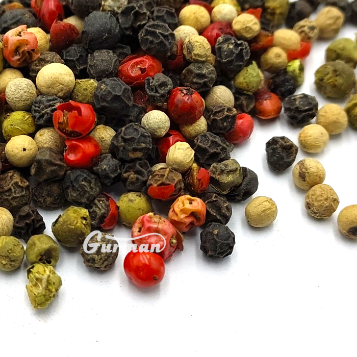 Смесь 4 перцев